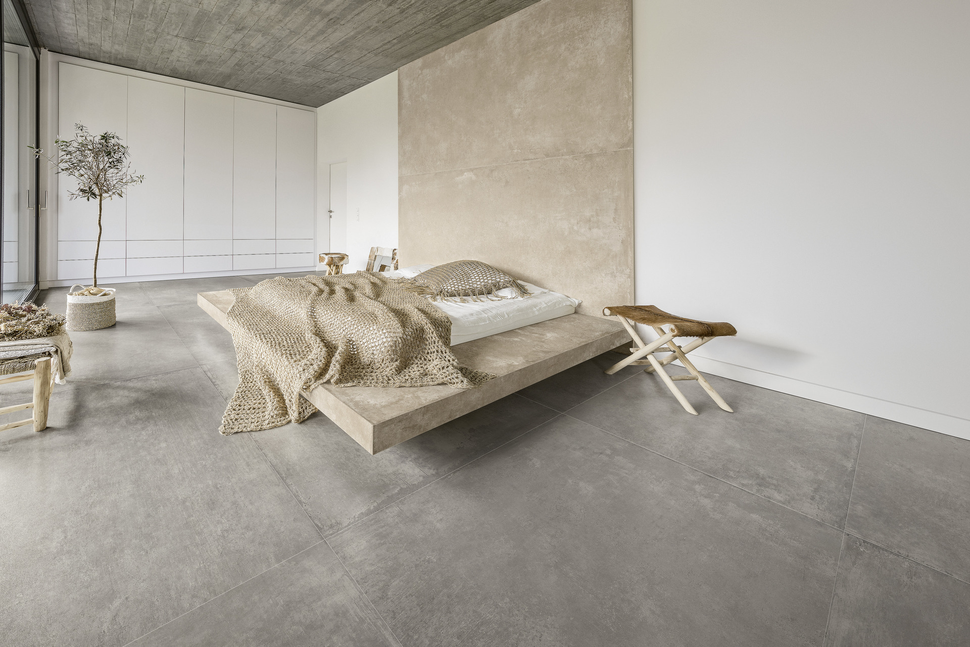 Con.crea. cement / resin effect porcelain floor tiles